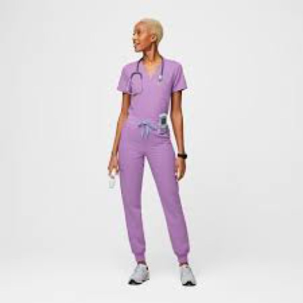Figs Zamora 2.0 jogger pants. Color- Lilac Dawn     Size- XXS